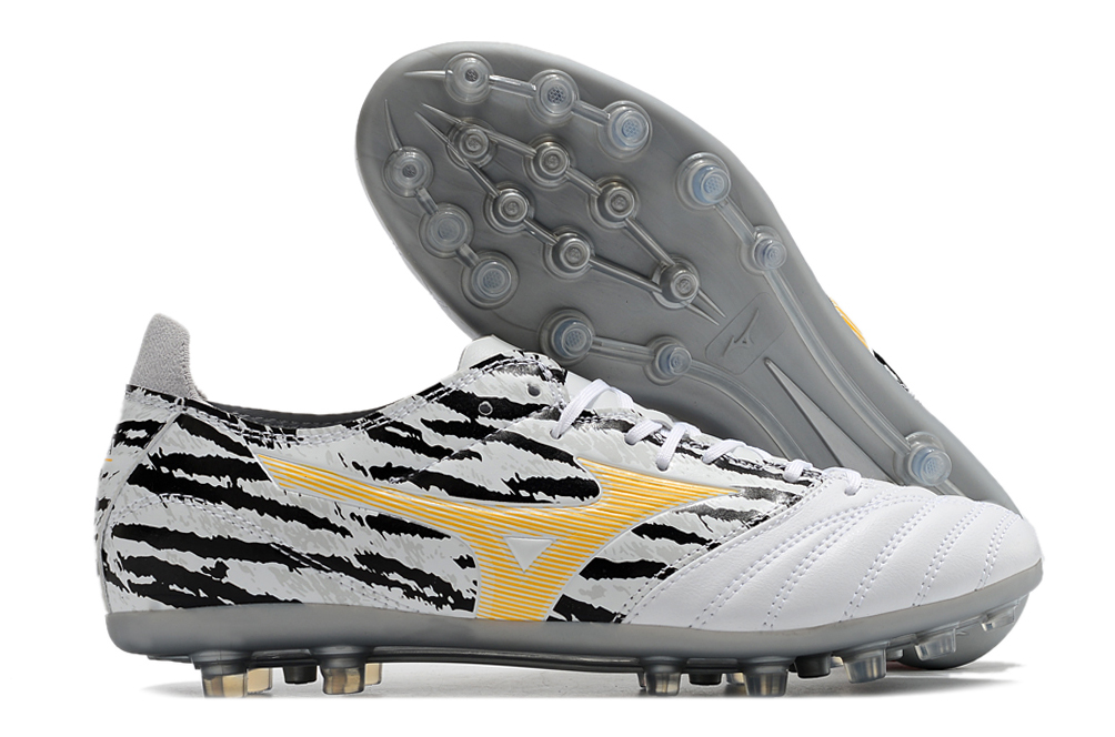 Adidas and Nike Soccer Shoes: The Ultimate in Fashion and Comfort