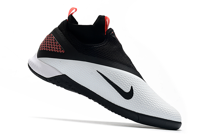 Nike React Phantom Vision 2 Pro Dynamic Fit IC Grey Black - Premium Indoor Soccer Shoes Nike React Phantom Vision 2 Pro Dynamic Fit IC Grey Black - Premium Indoor Soccer Shoes