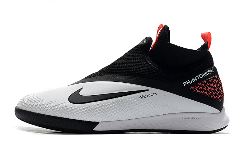 Nike React Phantom Vision 2 Pro Dynamic Fit IC Grey Black - Premium Indoor Soccer Shoes Nike React Phantom Vision 2 Pro Dynamic Fit IC Grey Black - Premium Indoor Soccer Shoes
