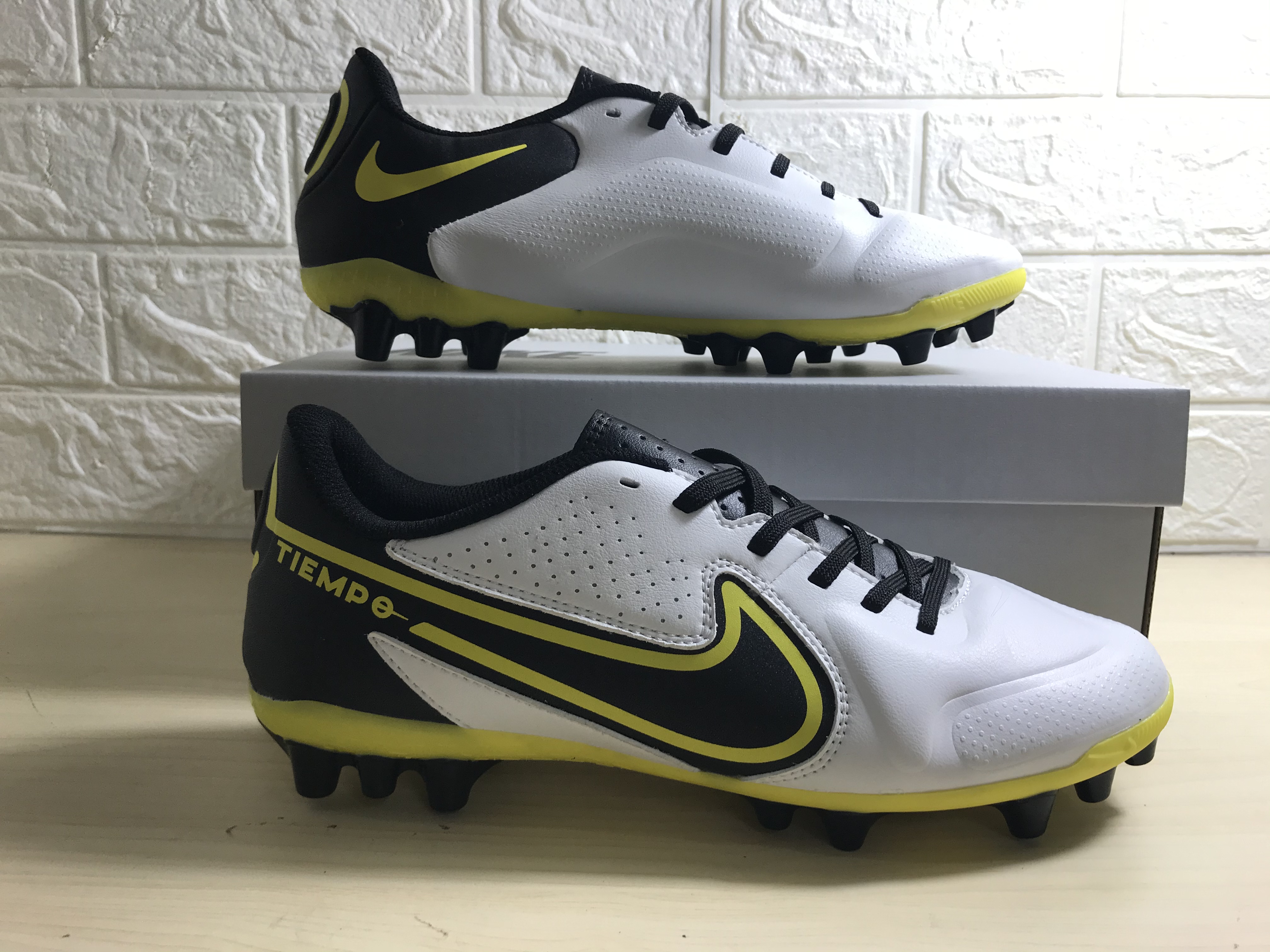 Nike Tiempo Legend 9 Academy AG - White Dark Smoke Grey Black Yellow Football Boots - Premium Quality for Optimal Performance Nike Tiempo Legend 9 Academy AG - White Dark Smoke Grey Black Yellow Football Boots - Premium Quality for Optimal Performance