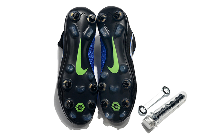 Nike Phantom Vision Elite DF SG-Pro Anti-Clog - Black Blue Silver: Ultimate Football Boots Nike Phantom Vision Elite DF SG-Pro Anti-Clog - Black Blue Silver: Ultimate Football Boots