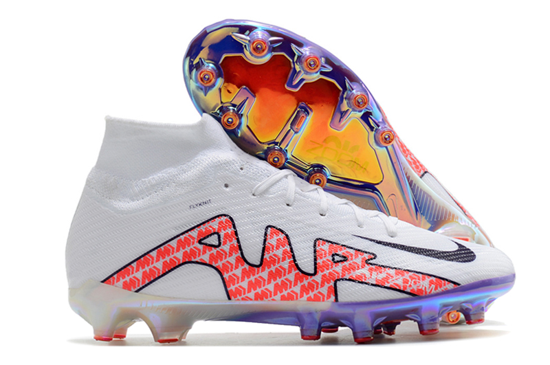 Adidas and Nike Soccer Shoes: The Ultimate in Fashion and Comfort