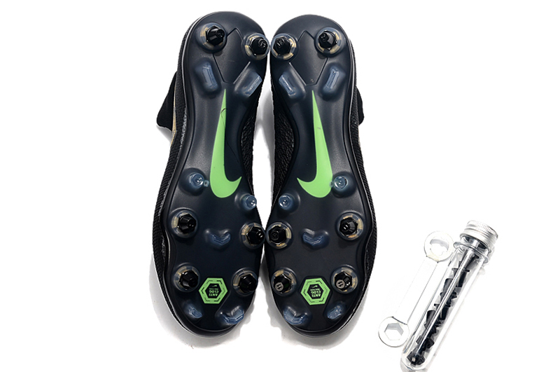 Nike Phantom Vision Elite DF SG-PRO Anti-Clog Black Lux - Black Metallic Vivid Gold: Premier SG Football Boots Nike Phantom Vision Elite DF SG-PRO Anti-Clog Black Lux - Black Metallic Vivid Gold: Premier SG Football Boots