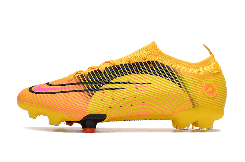 Nike Mercurial Superfly 8 Elite Yellow Field Boots - Ultimate Performance and Style Nike Mercurial Superfly 8 Elite Yellow Field Boots - Ultimate Performance and Style